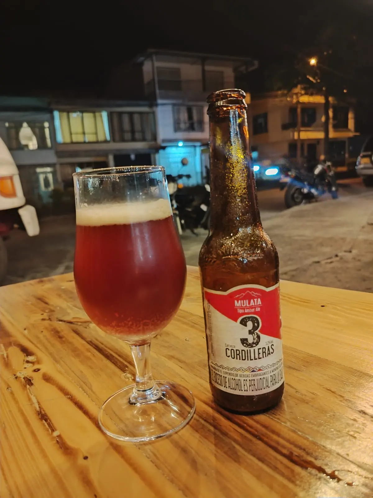 Cerveza artesanal Tres Cordilleras
